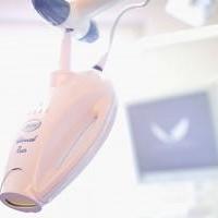 https://downloadimedode.s3.amazonaws.com/arzt_premium/385194-dr-med-dent-thomas-loeffler/Neue%20Bilder%20700px/Zahn%C3%A4sthetik.jpg