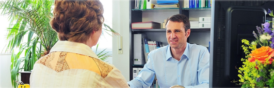 Patientengespräch Thomas Probst Neurologe München