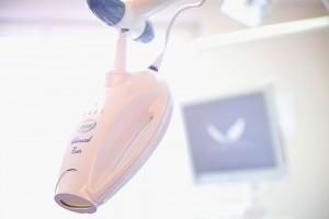 https://downloadimedode.s3.amazonaws.com/arzt_premium/385194-dr-med-dent-thomas-loeffler/Neue%20Bilder%20700px/Zahn%C3%A4sthetik.jpg