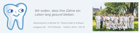 Logo und Team Zahnarztpraxis Dr. Röder & Kollegen Wetzlar